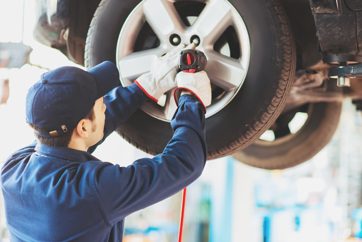Mounting & Balancing Tire and Auto Care Blog Ontario Active Green