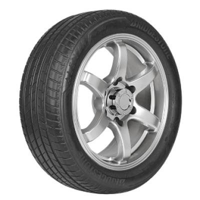 Image of a Bridgestone Alenza 001 RUNFLAT  Xl tire, which can be found at Active Green + Ross in Toronto, ON