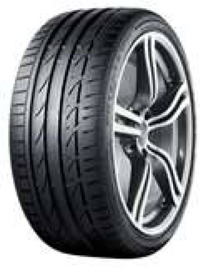 Image of a Bridgestone ZR Potenza S001 tire, which can be found at Active Green + Ross in Toronto, ON