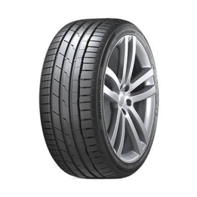 Image of a Hankook Ventus S1 Evo3 Suv K127C tire, which can be found at Active Green + Ross in Toronto, ON
