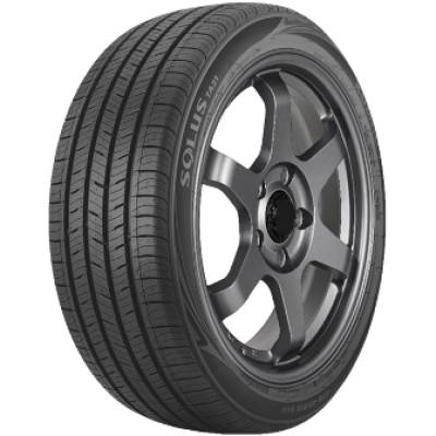 Image of a Kumho Solus Ta31 tire, which can be found at Active Green + Ross in Toronto, ON